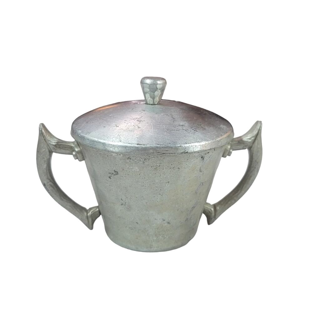 Vintage 1930s Everlast Hand Forged Aluminum Hammered Metal Sugar Bowl w/ Lid